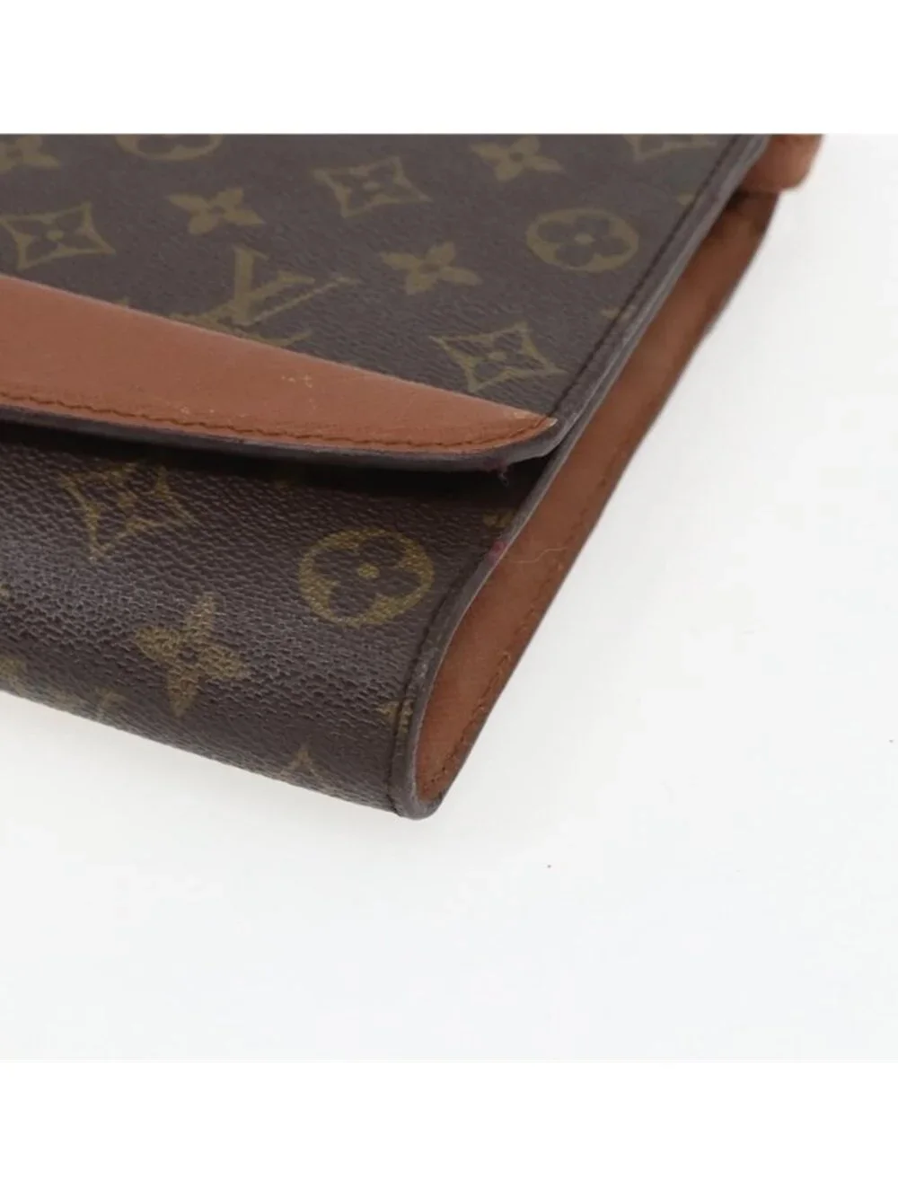 Authentic LOUIS VUITTON Monogram Bordeaux 27 Shoulder Bag M51797 LV